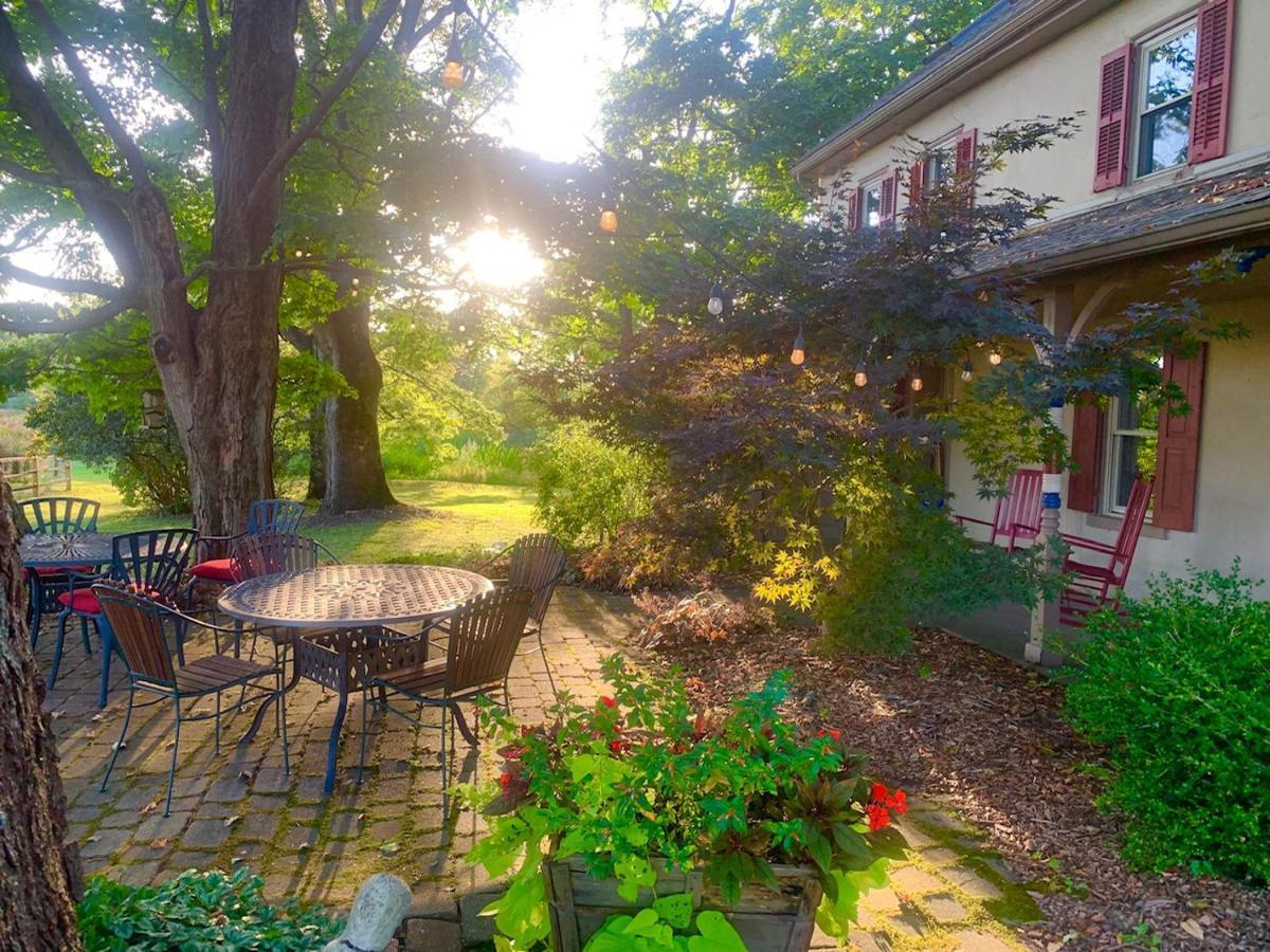 Galvanized America Inn & Art Gallery ดอยล์สทาวน์ ภายนอก รูปภาพ
