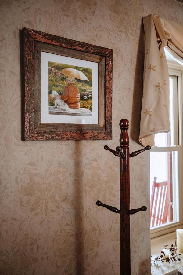 Galvanized America Inn & Art Gallery ดอยล์สทาวน์ ภายนอก รูปภาพ